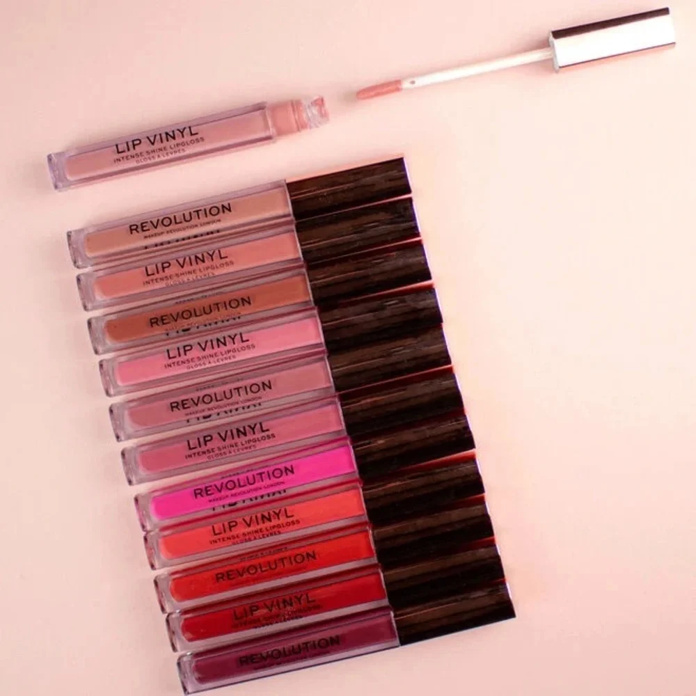 ❄️ Makeup Revolution | Lip Vinyl Ballerina